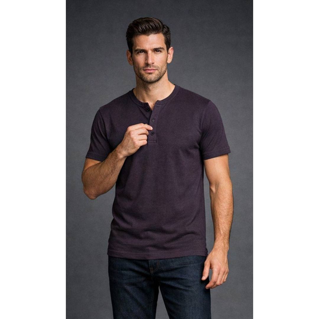 Henly Neck Regular fit t-shirt
