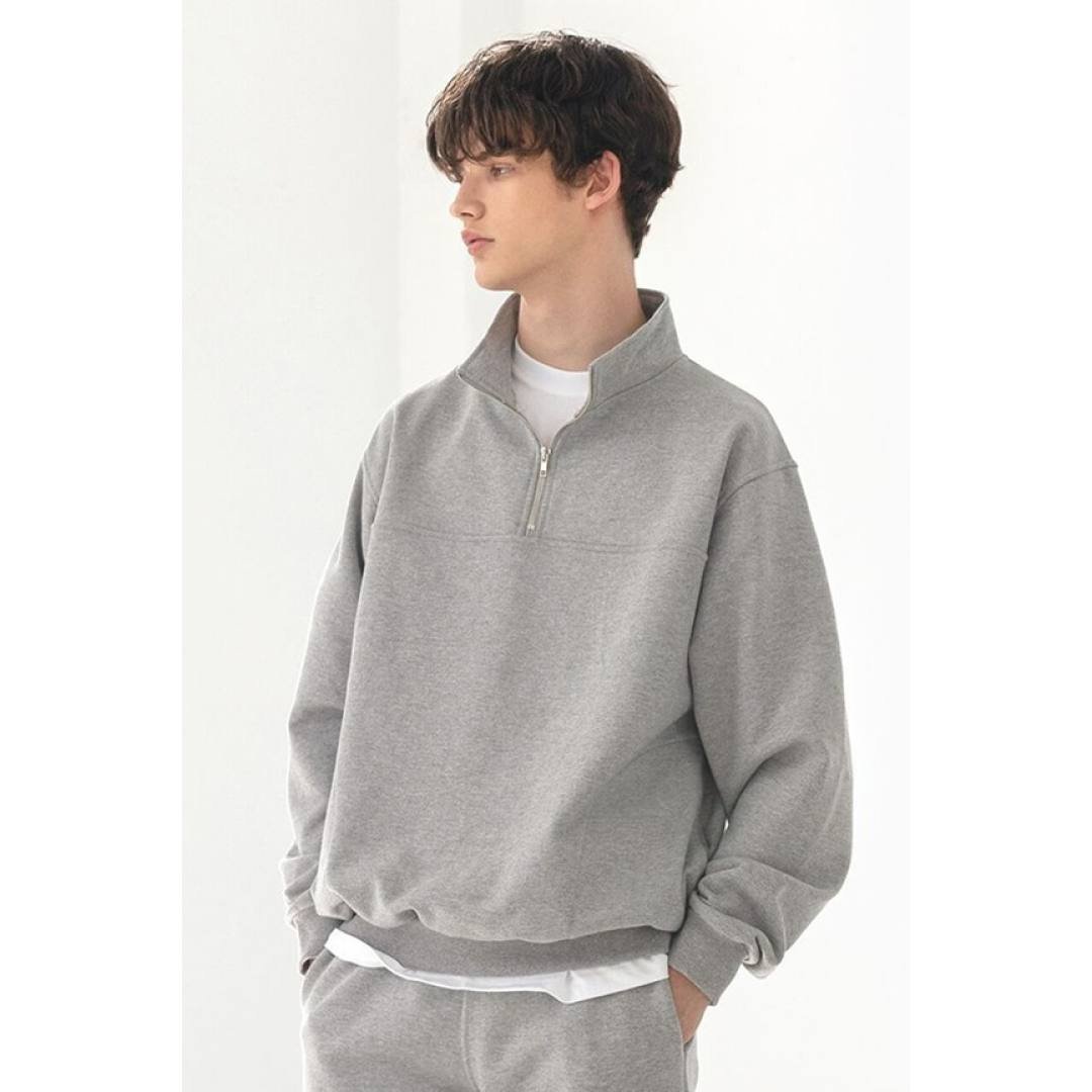 Half zip-up oversize fit sweatshirt